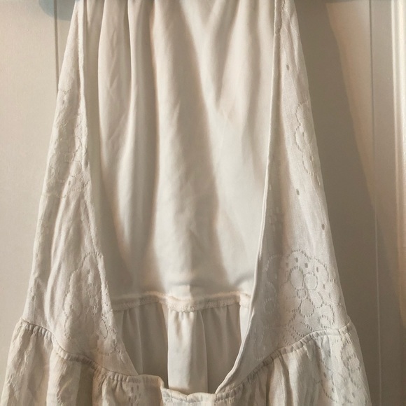 White Lace Dress - Picture 5 of 5